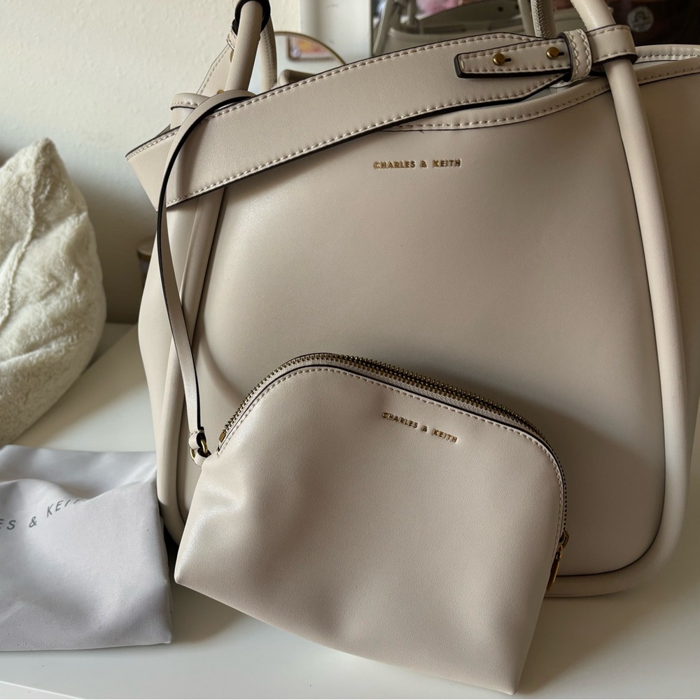 Charles & Keith Tubular Slouchy Tote Bag - Cream - Never Used